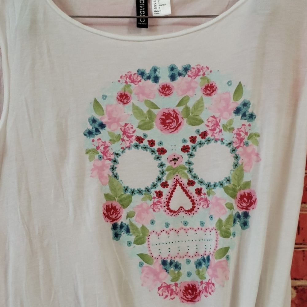 H& M Divided white Tunic top Shirt size USA 2